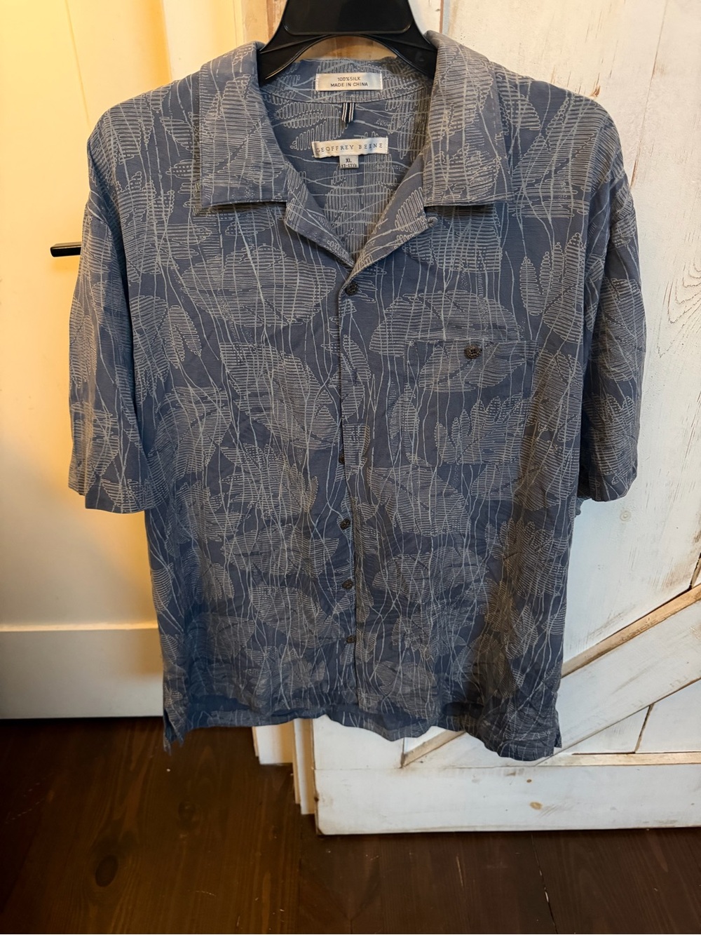 Geoffrey Beene Navy and White Patterned Shirt